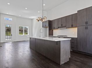 5404 Peachtree Rd #7, Chamblee, GA 30341