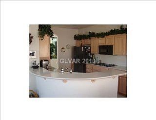 3rd image of 10528 Broom Hill Dr