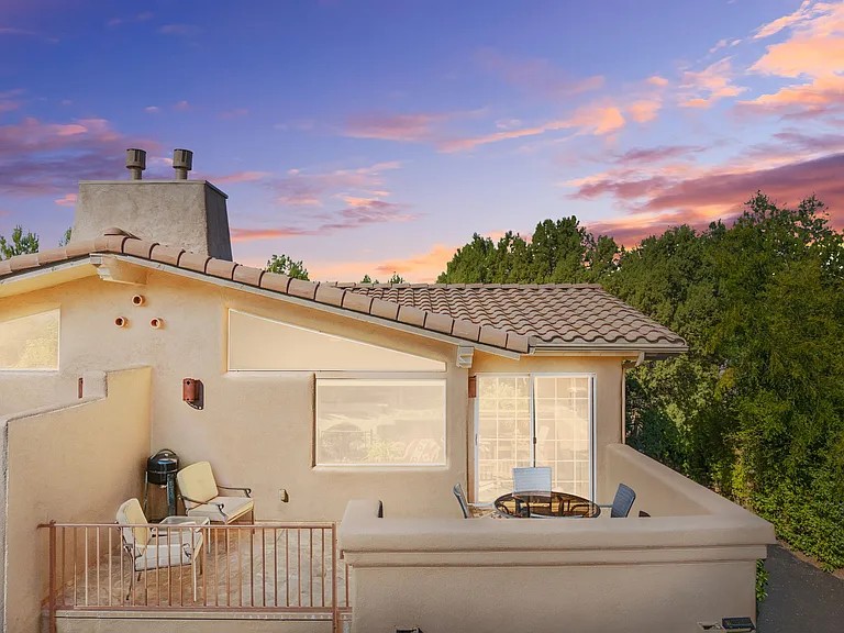Arroyo Pinon Dr — Photo 64