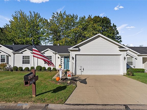 2nd image of 9691 Country Scene Ln #T3