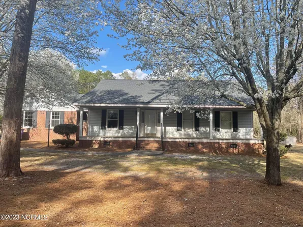 85 Judy C Smith Street, Garland, NC 28441