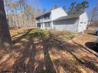 13 Rally Rd, Egg Harbor Township, NJ 08234