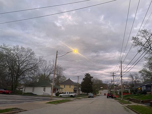 5th image of 9442 Marlowe Ave