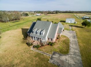 2305 Vida Shaw Rd, New Iberia, LA 70563