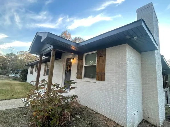 264 Market St, Winfield, AL 35594