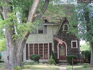 1st image of 899 Cleveland Ave