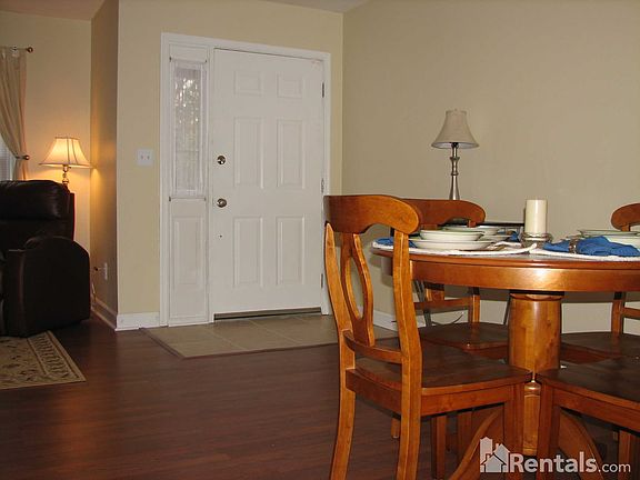 5th image of 1053 Wickford Ct
