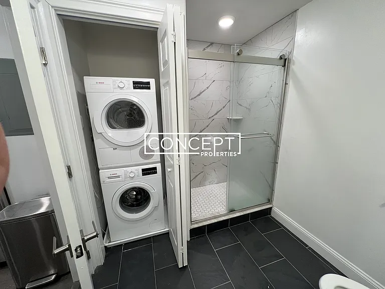 31 Temple St #2C — Photo 4