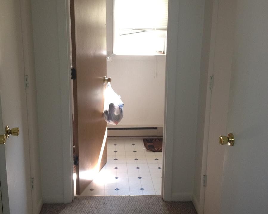 1st image of 205 Sunrise Ave #B