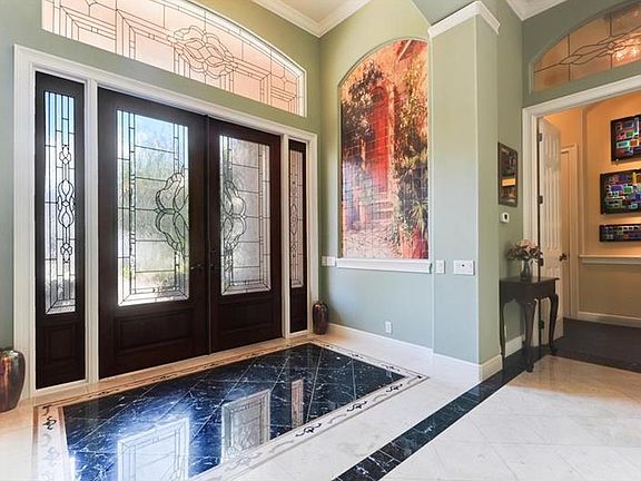 3rd image of 8223 Stonemason Ct