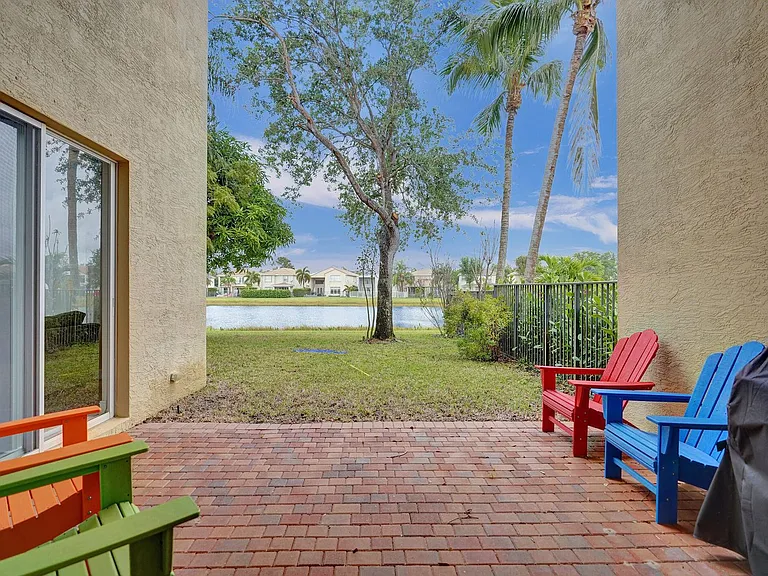 8876 Sandy Crest Ln #8876 — Photo 14