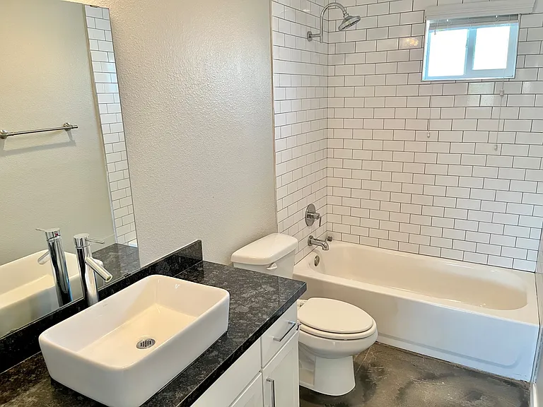 4207 N 27th St #2 — Photo 19