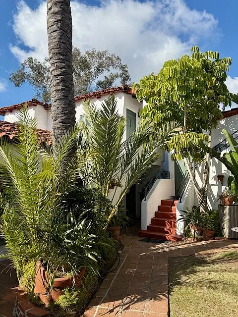 2448 Adams Ave — Photo 3