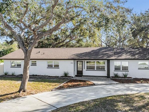 5744 150th Ave N, Clearwater, FL 33760