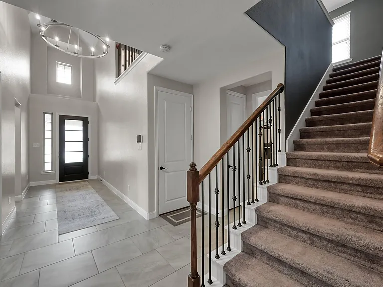 4206 Grand Oaks Wind — Photo 5