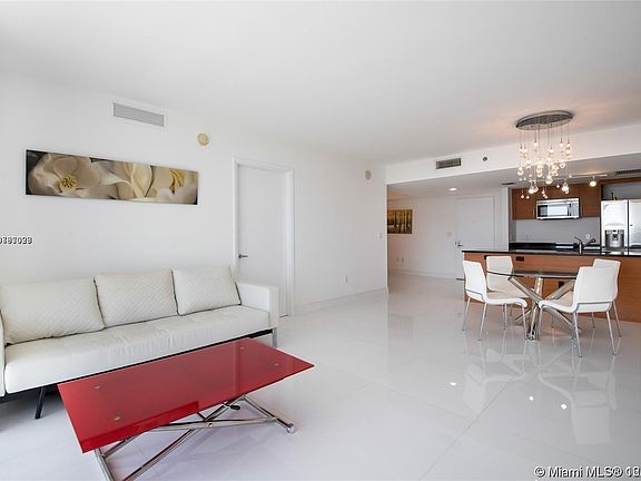 5th image of 50 Biscayne Blvd APT 3408