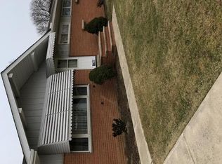 7765 Ann Arbor Dr, Parma, OH