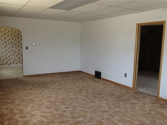 3rd image of 57 4th St