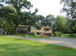 4333 W Sumner Rd, Leaf River, IL 61047