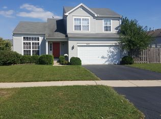 34171 N Wineberry Ln, Round Lake, IL 60073