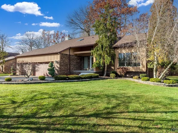18 Islewoods, Grand Island, NY 14072
