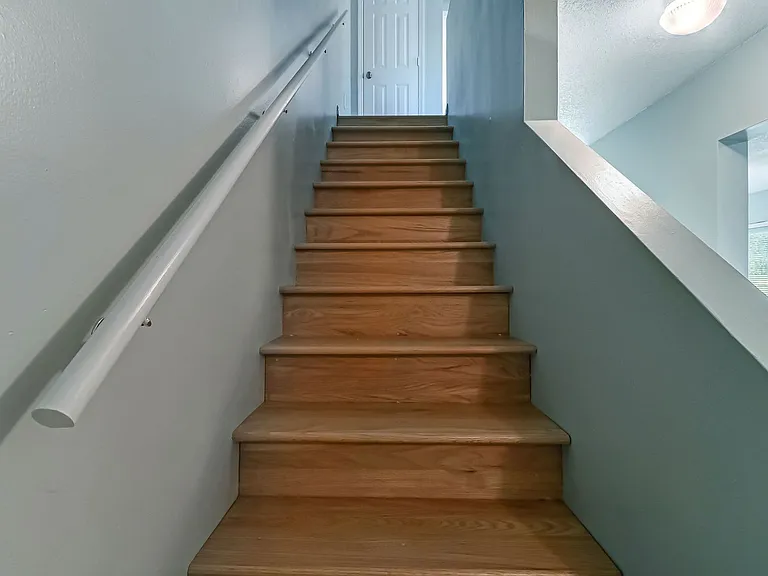 833 Mary St #B — Photo 11
