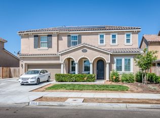 2556 Highland Ave, Clovis, CA 93619