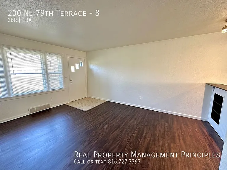 200 NE 79th Ter #8 — Photo 4