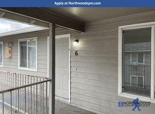 754 N Riverside Ave #6, Medford, OR 97501