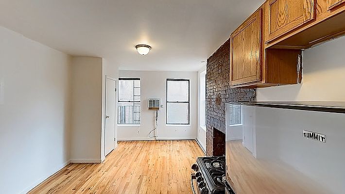 1st image of 76 E 1st St #4CB