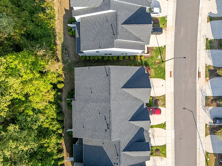 6508 Amber Springs Dr — Photo 33
