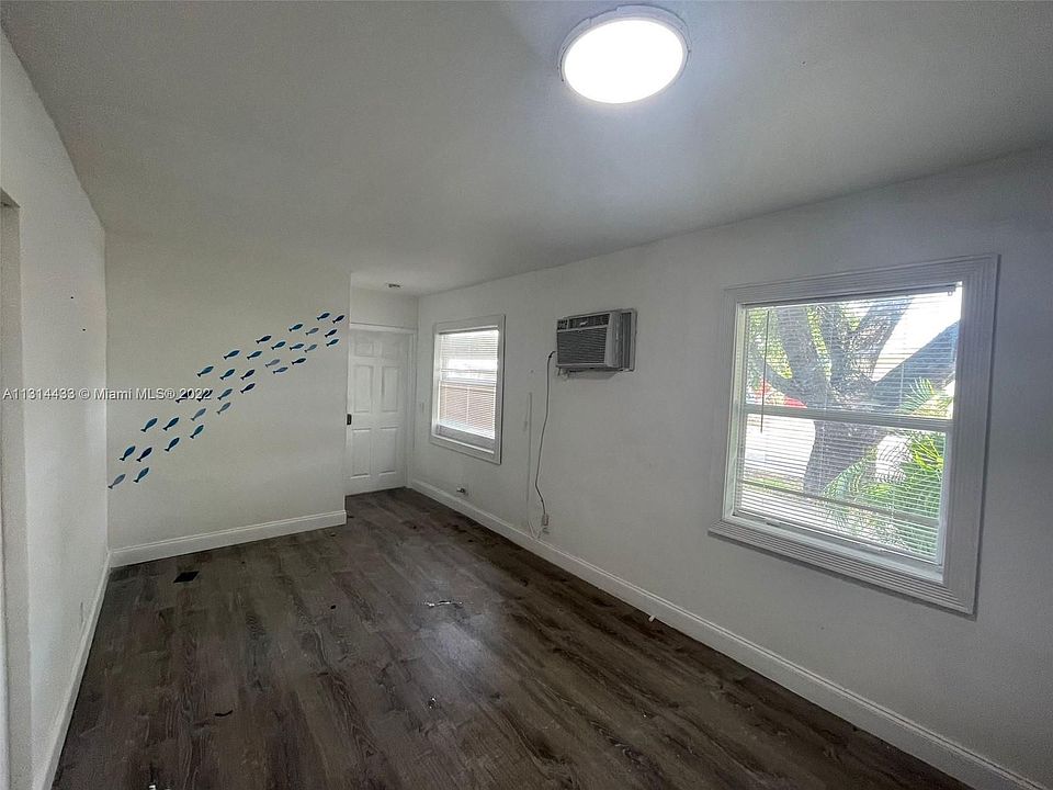 1st image of 2118 N 19th Ave #3A