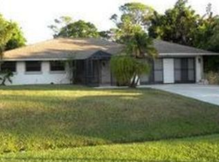 1041 SE Albatross Ave, Port Saint Lucie, FL 34983