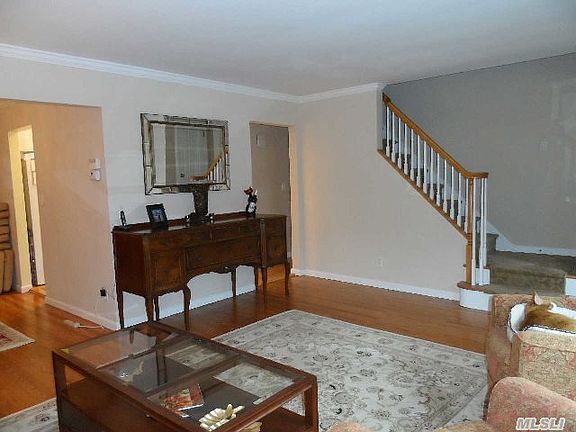 4th image of 1036 Grand Blvd