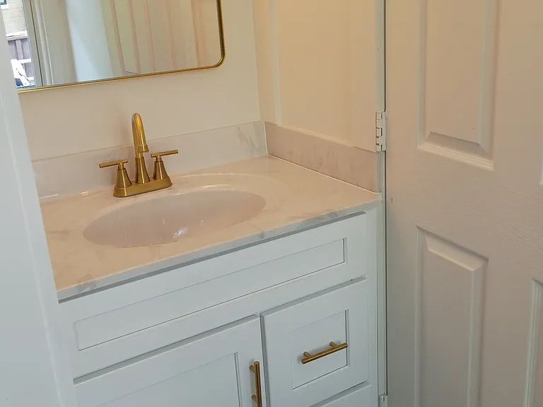 14 W James St #1 — Photo 12