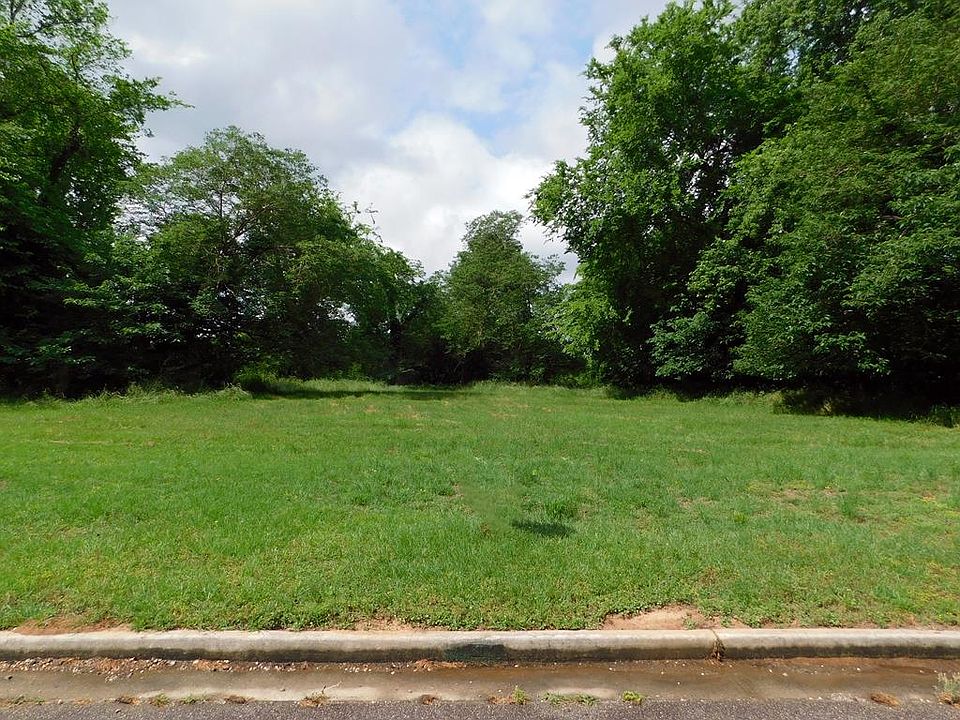 1st image of 690 River North Dr