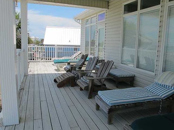 5th image of 301 W Gorrie Dr