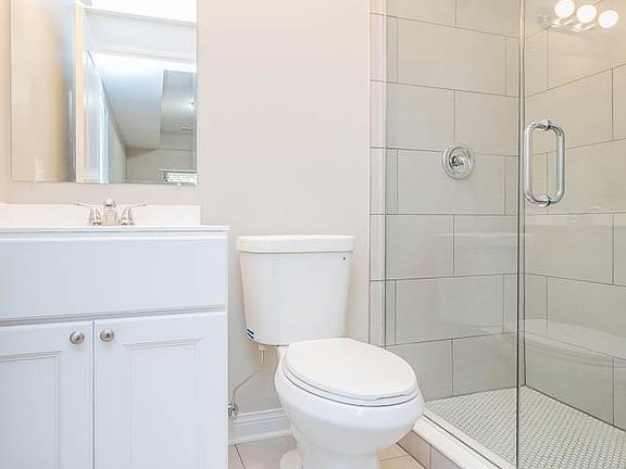 5th image of 1922 W Cullerton St #2
