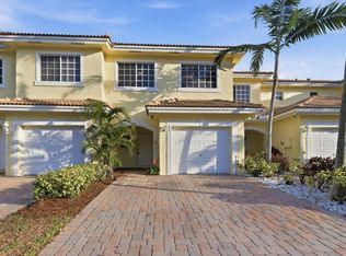836 Imperial Lake Rd, West Palm Beach, FL 33413