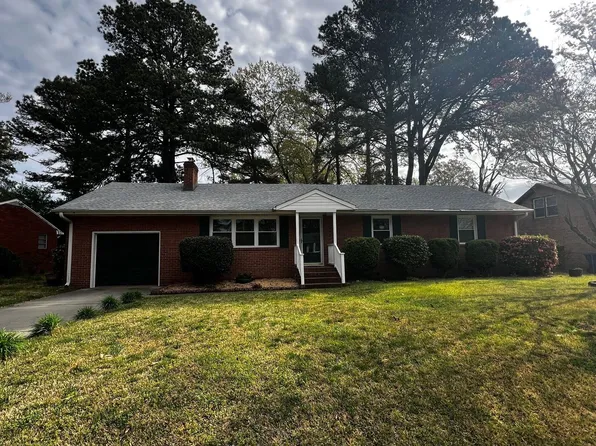 207 Robin Rd, Portsmouth, VA 23701