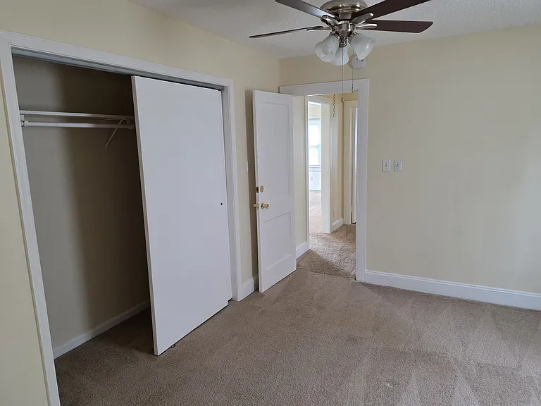 511 E Lincoln Ave — Photo 11