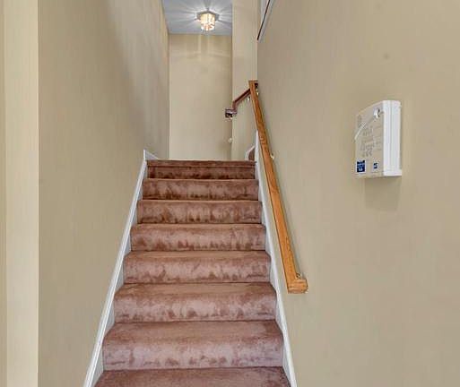 Front Entrance Foyer!