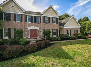 34 Fox Brook Ln, Thornton, PA 19373