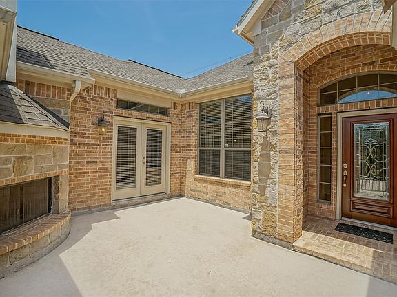 3rd image of 9219 Mystic Falls Ln
