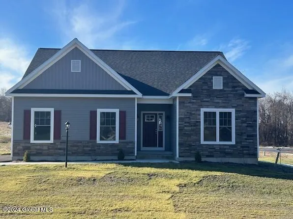 14 Rod and Gun Club Road, Valatie, NY 12184