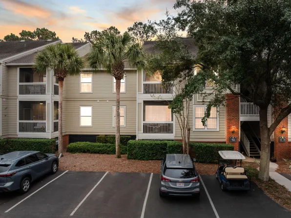 1600 Long Grove Dr Unit 725, Mount Pleasant, SC 29464