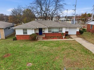 582 N Xenophon Ave, Tulsa, OK 74127