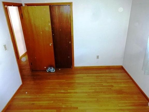 5th image of 457 Park Ave