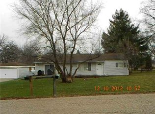 36855 N Alice Ln, Lake Villa, IL 60046