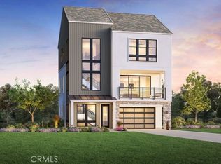 125 Isla, Irvine, CA 92618